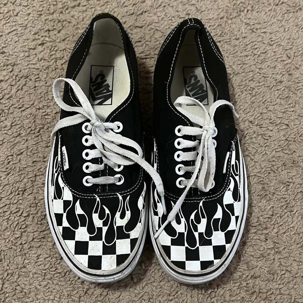 Authentic Style Vans - Checker Flame - Size 8
